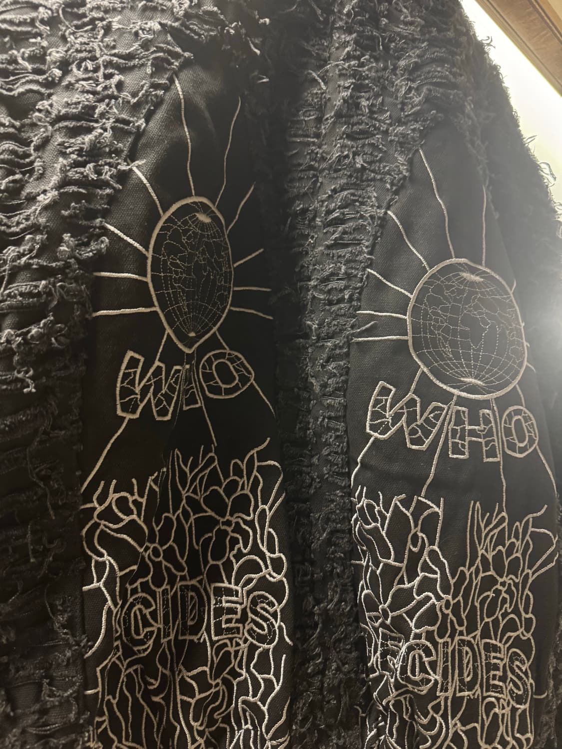 후디사이즈워 자켓 who decides war 상품이미지3