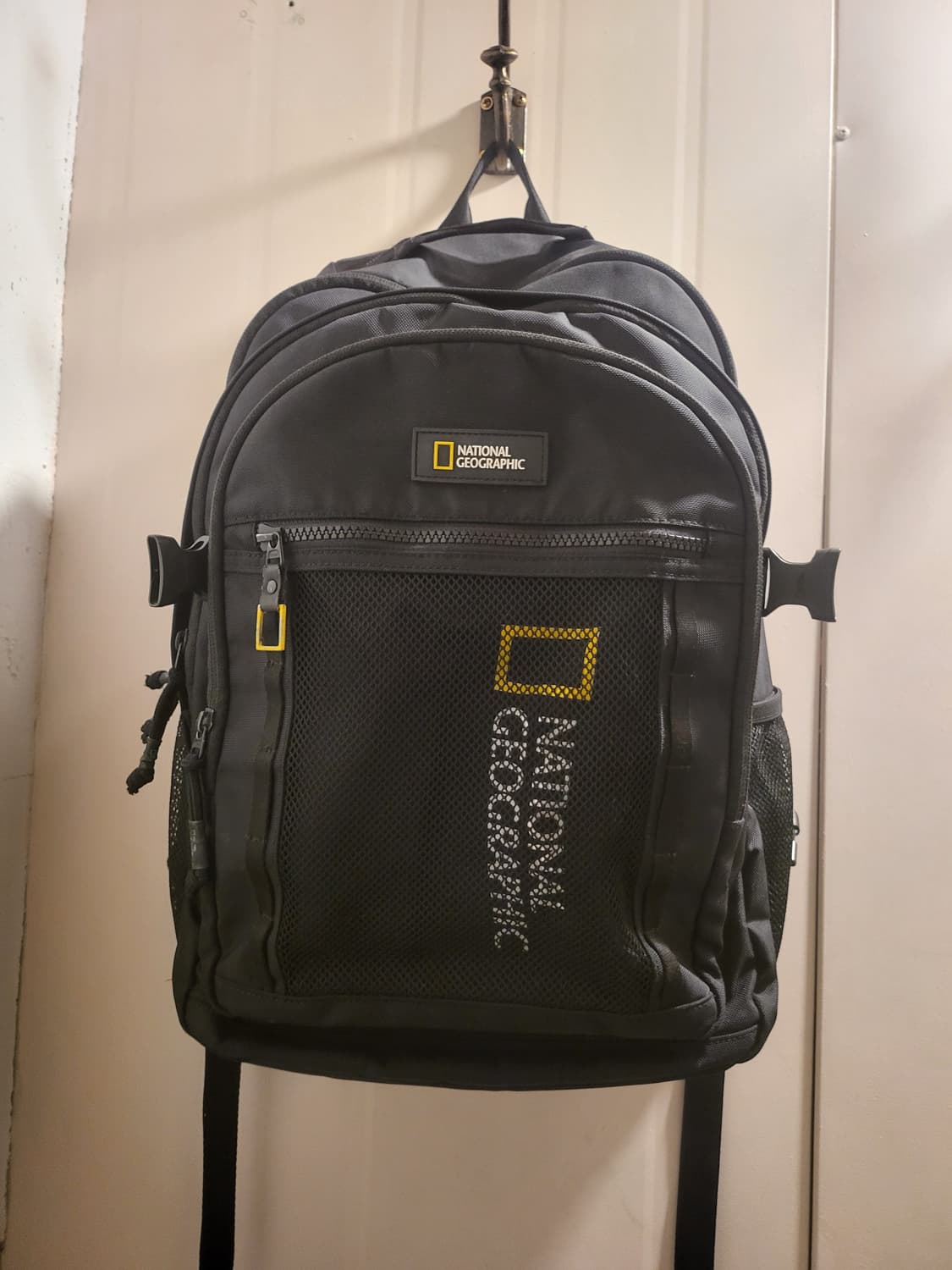 내셔널지오그래픽 백팩 블랙 가방 상품이미지2