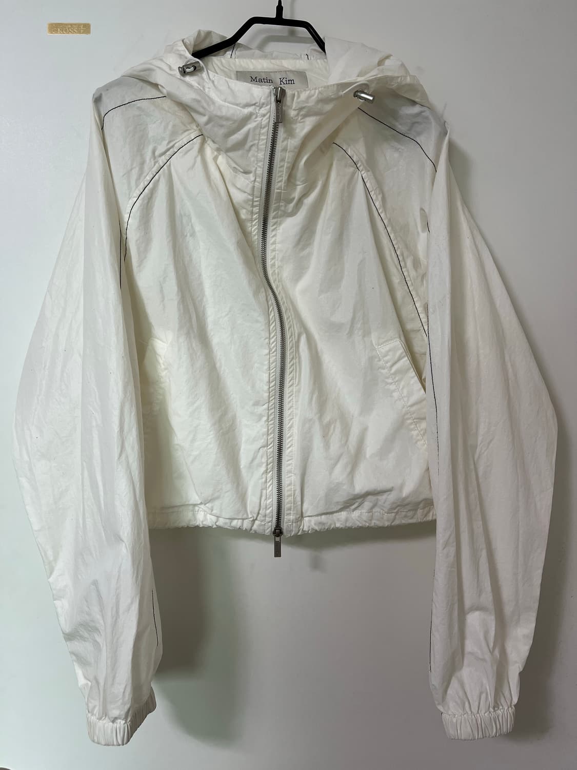 마뗑킴 크롭 후디 코팅 점퍼 아이보리 상품이미지1