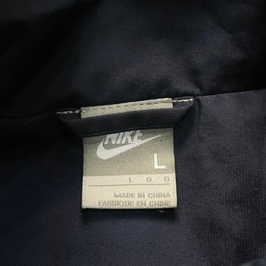 100 나이키 스우시 바람막이  상품이미지3