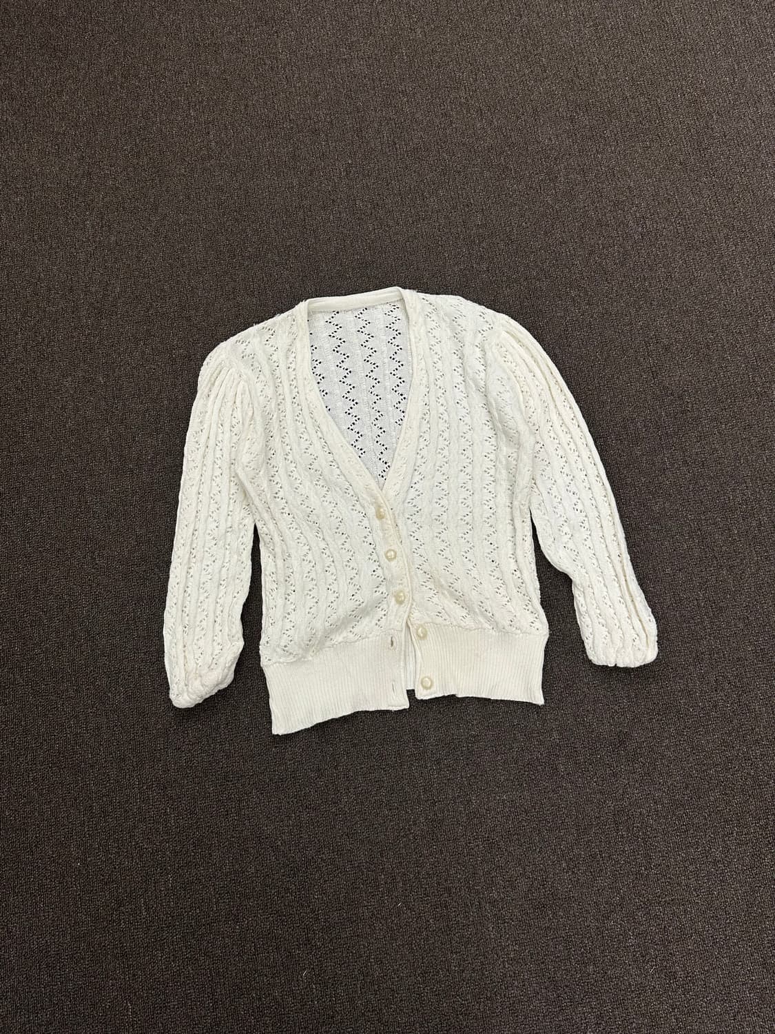 OS)Japanese vintage 여성 아이렛 패턴 v넥 니트 가디건  상품이미지3