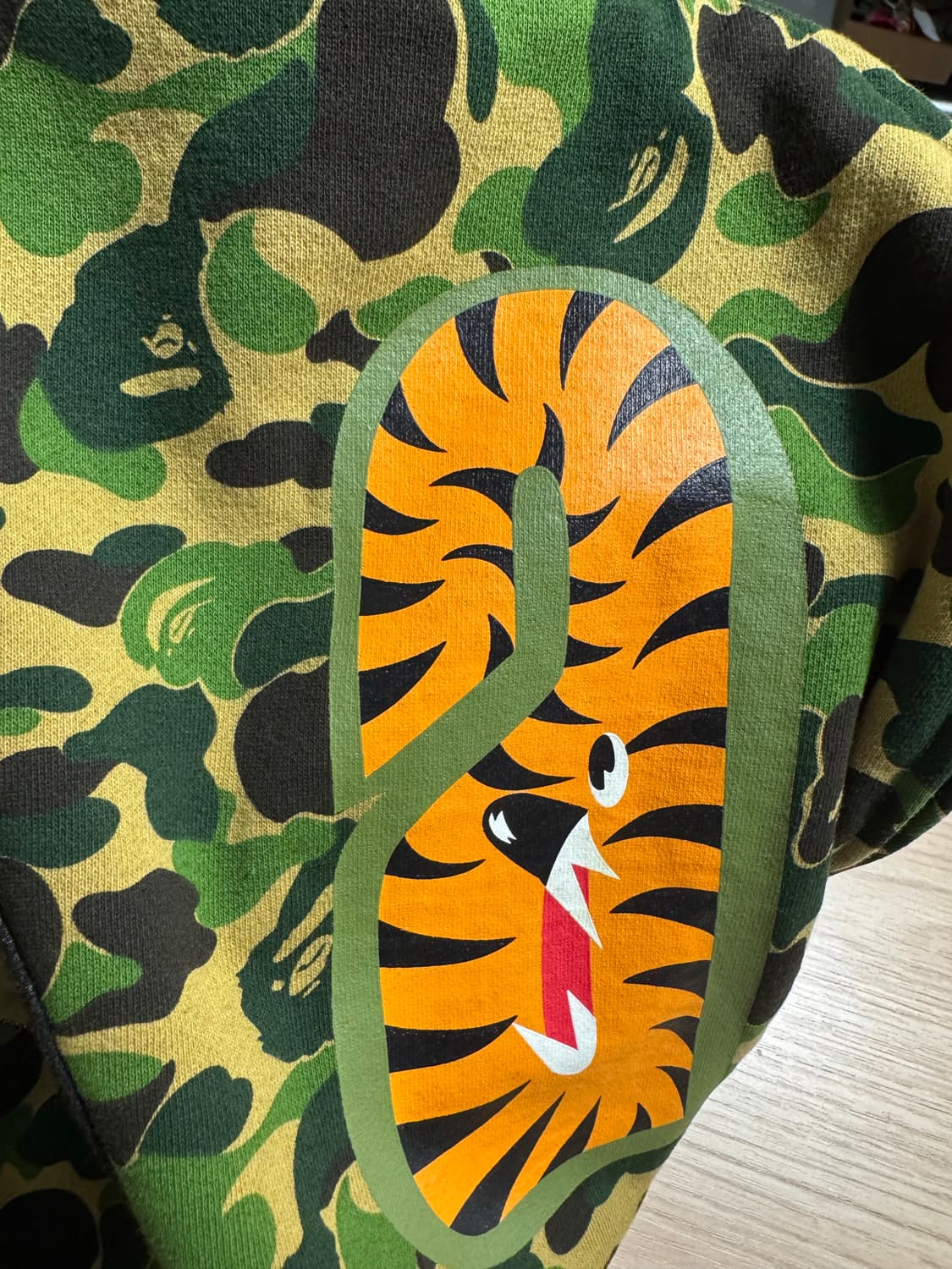 베이프 샤크 후드집업 아수라 XL 상품이미지2