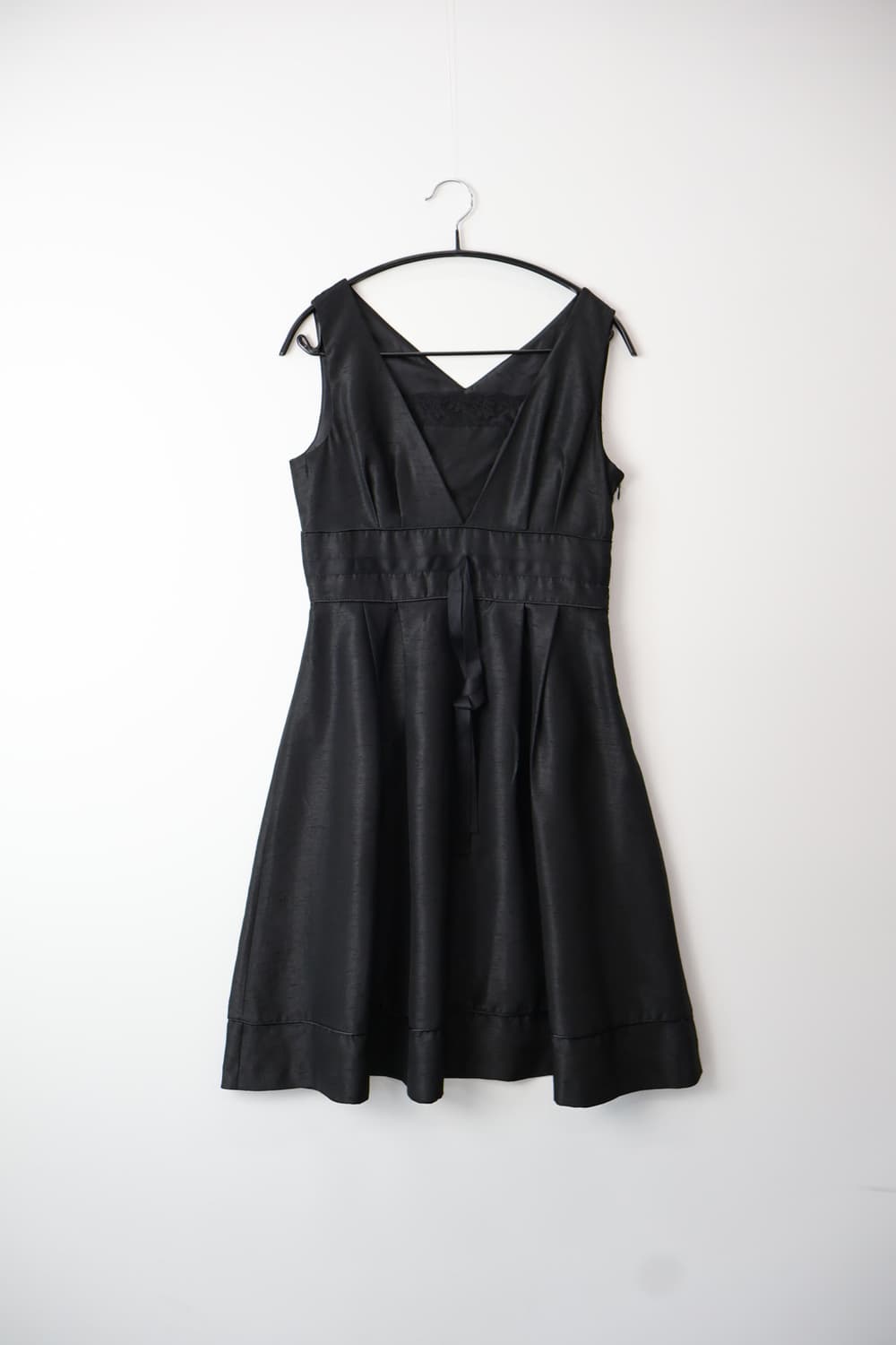 Jpn Satin Glossy V-Neck Flare Onepiece 상품이미지4