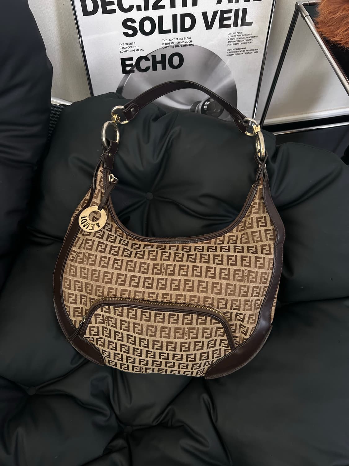 펜디 FF 로고 호보백 브라운 상품이미지2