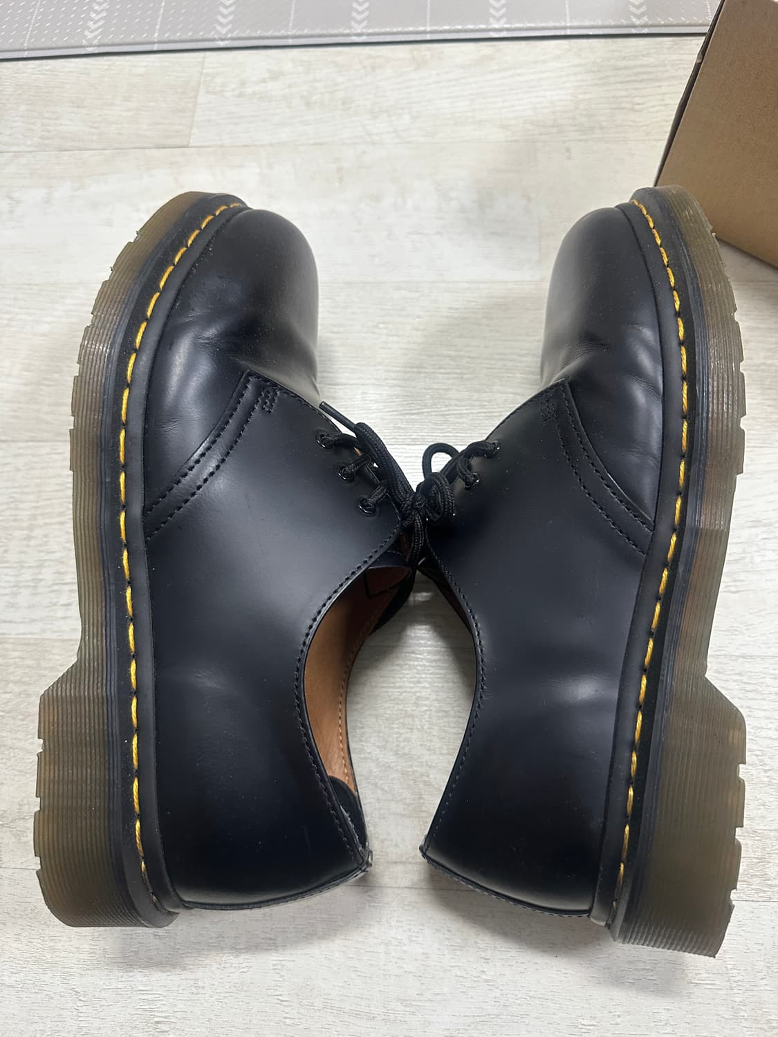 닥터마틴 1461 스무스 블랙 uk7 상품이미지6