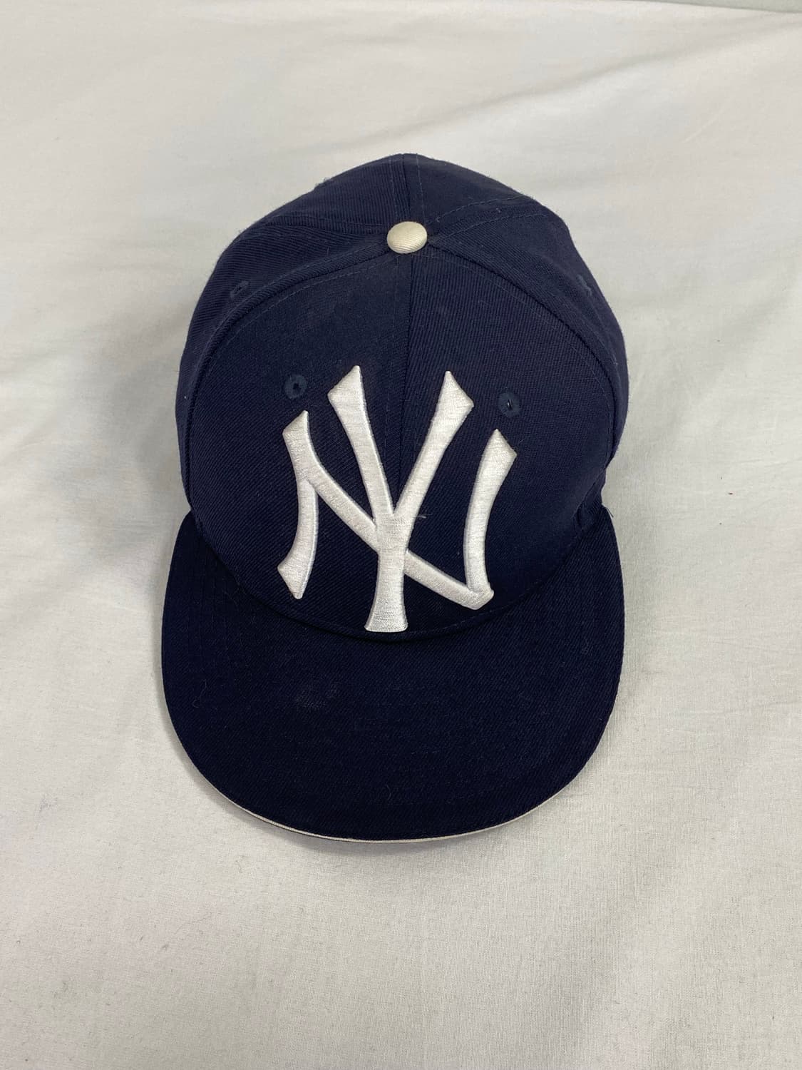 뉴에라 뉴욕양키즈 빅로고 레어 투톤 캡 7 1/8 상품이미지2