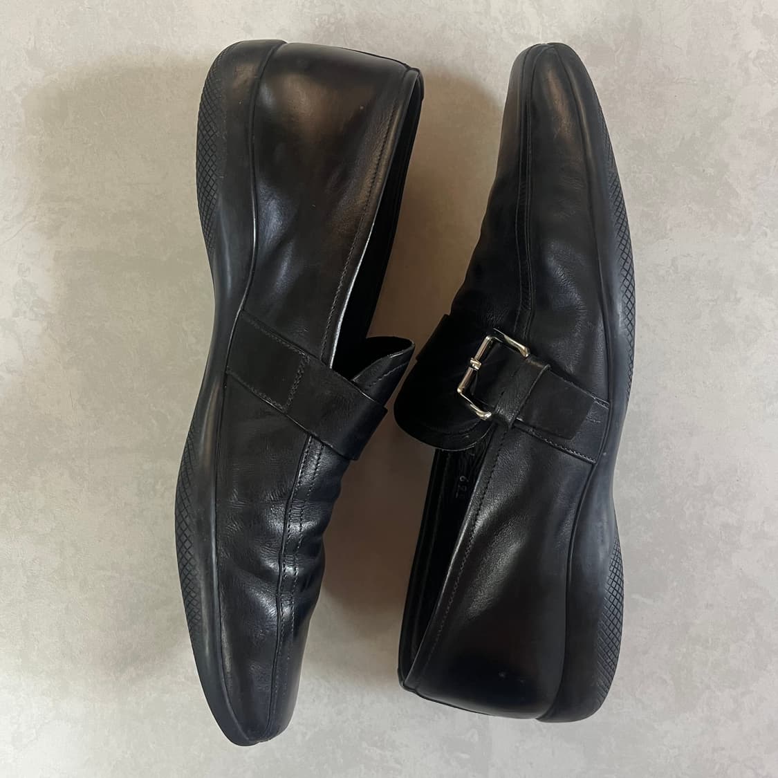 Prada Sports Buckle Loafers 상품이미지4