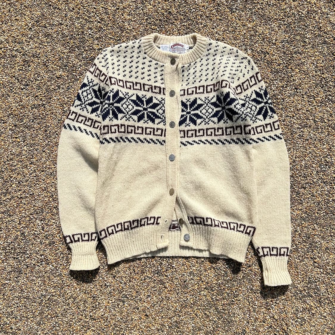 빈티지 노르딕 패턴 니트 가디건 상품이미지1