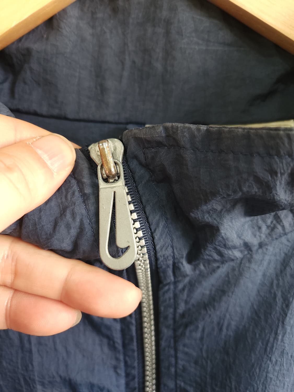 나이키 90s 빅스우시 오버핏 바람막이 자켓

 상품이미지4