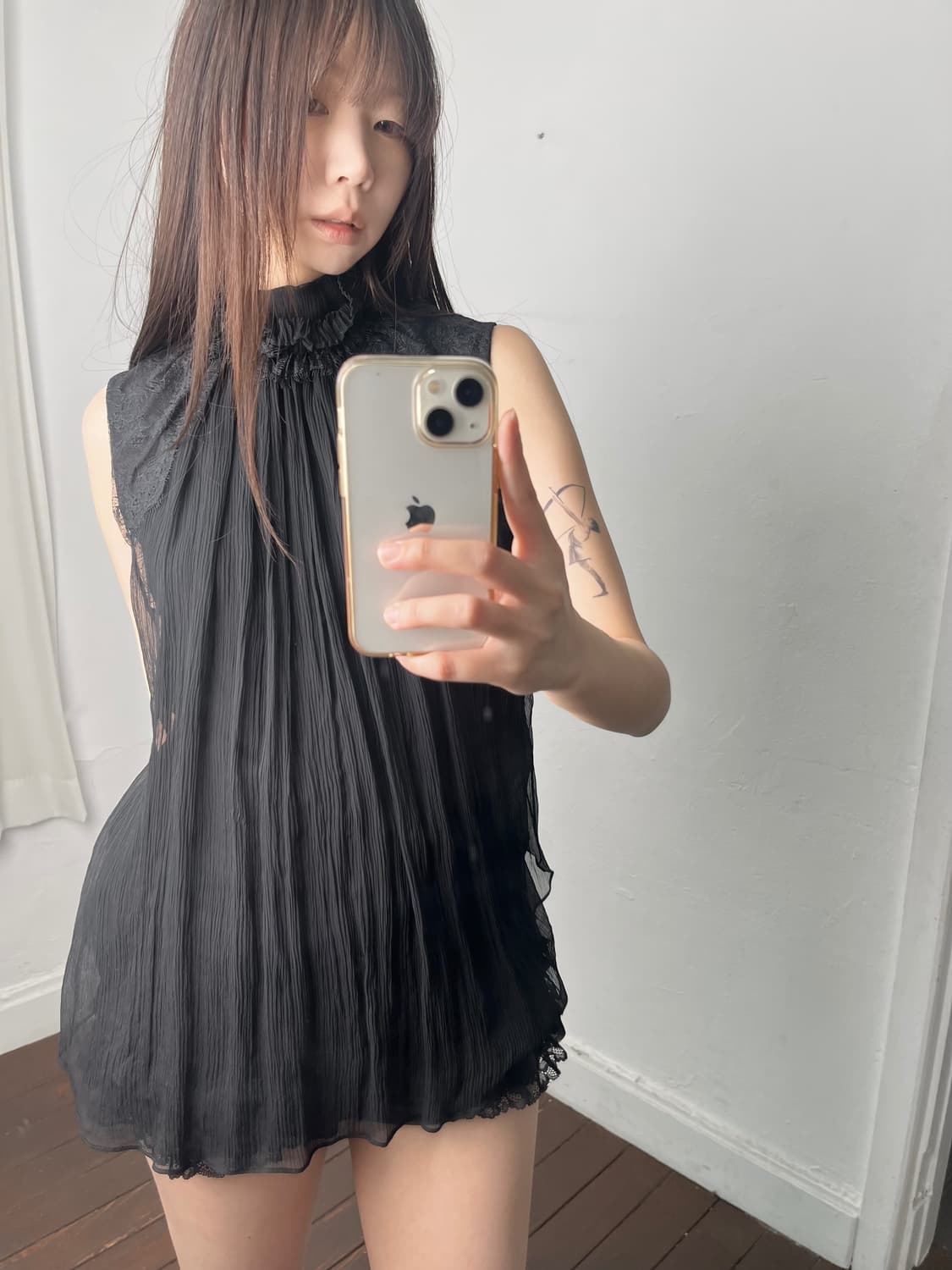 프릴넥 슬리브리스 상품이미지1