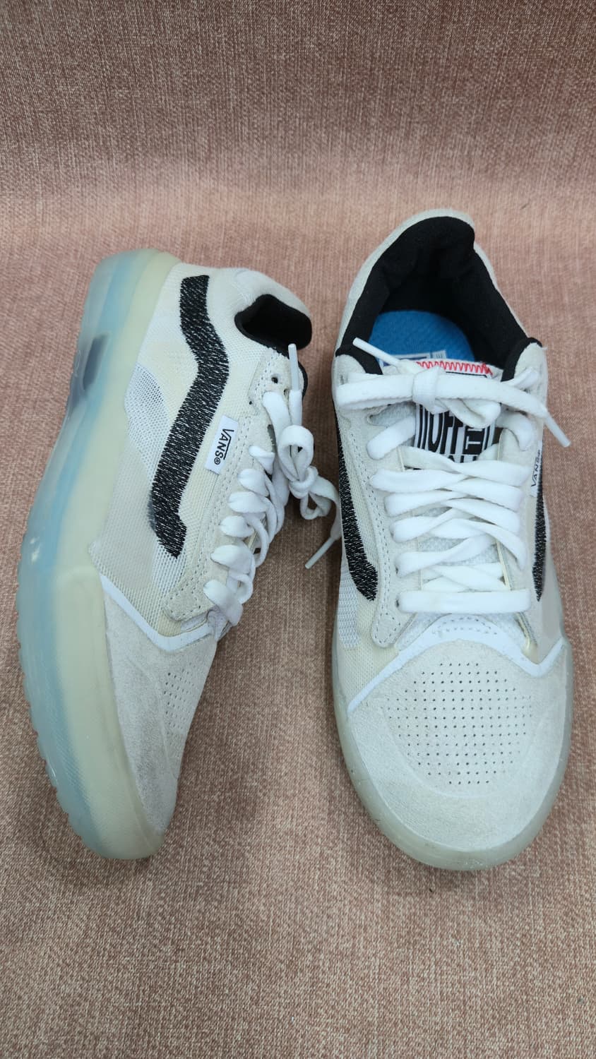 반스 미착용 235mm- 에브던트 얼티밋와플 레저 스니커즈 화이트   상품이미지1