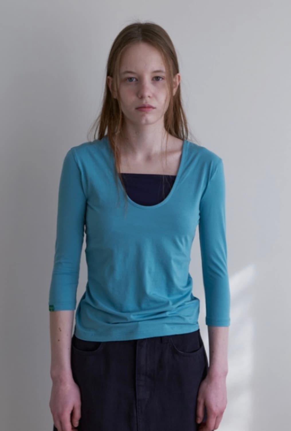 노컨텐츠 26. Layered sleeve T_ Aqua blue 상품이미지2