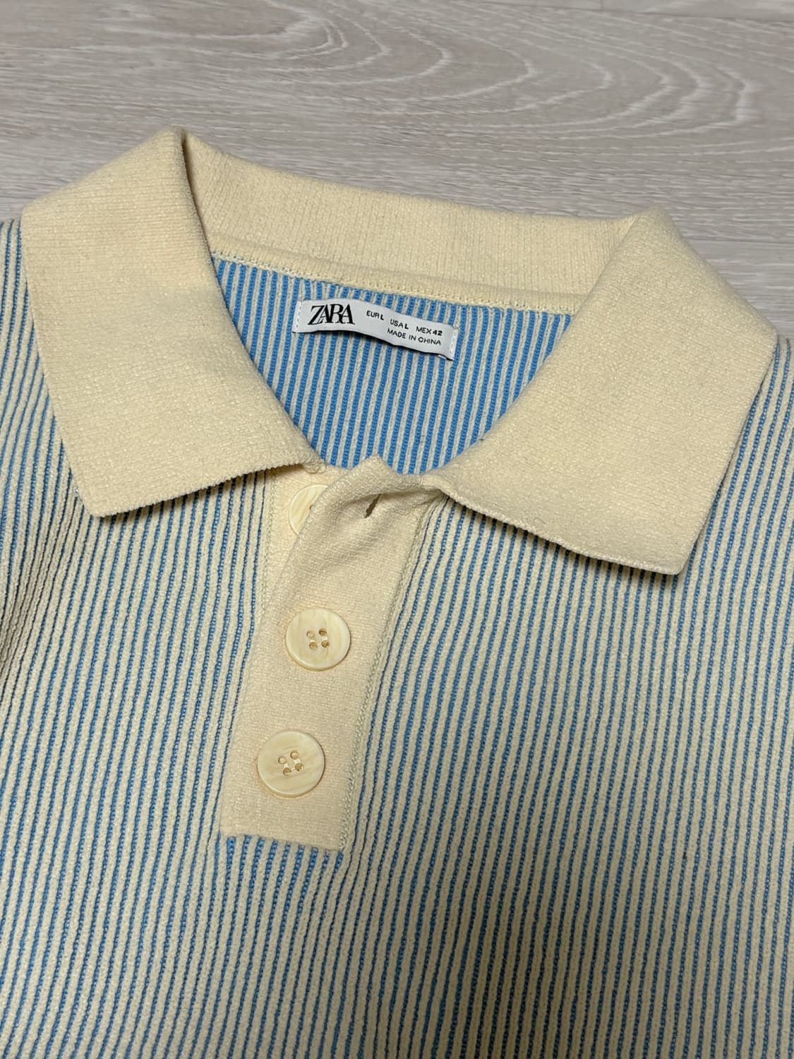 자라 버티컬 스트라이프 니트 폴로 셔츠 상품이미지3