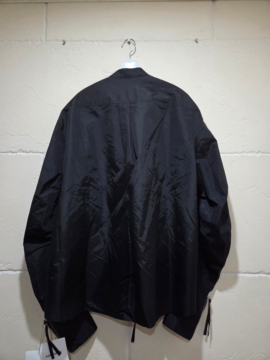 강혁 센터 집셔츠 바람막이 L사이즈 새상품 상품이미지2