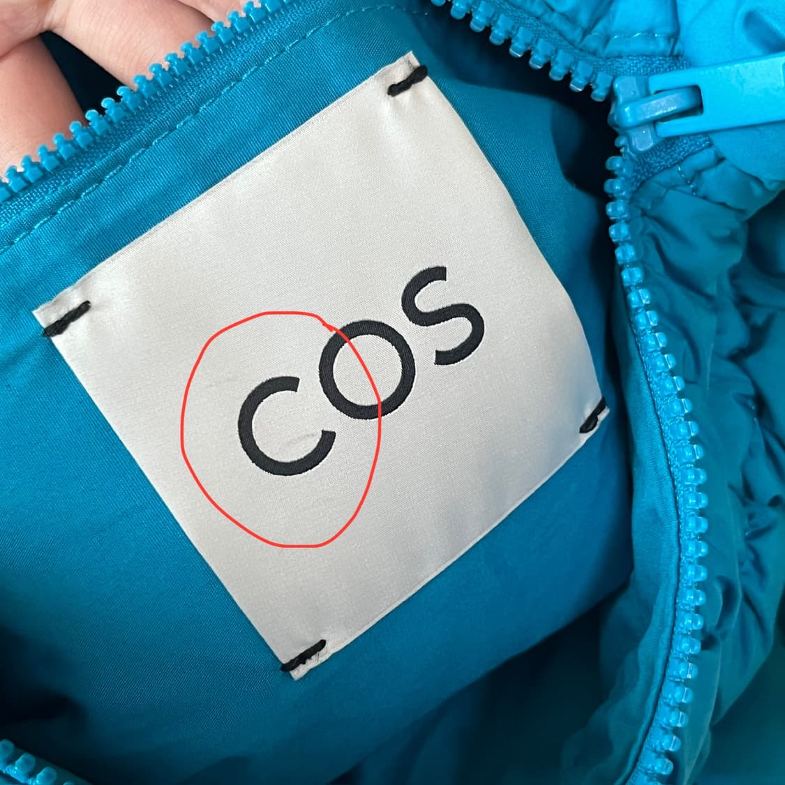 cos 코스 구름백 터콰이즈 민트색 퀼팅 퀼티드 가방 상품이미지5