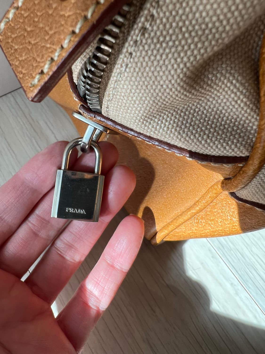 PRADA 상품이미지6