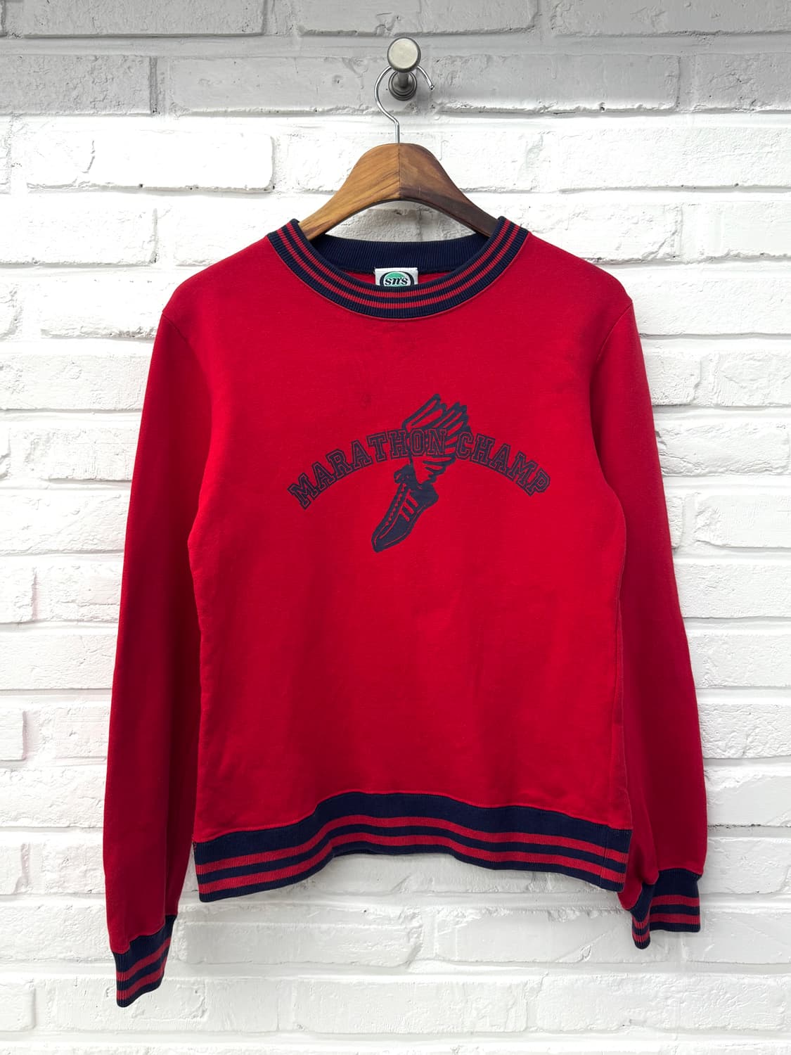 Sn’s 레드블루 맨투맨 상품이미지1