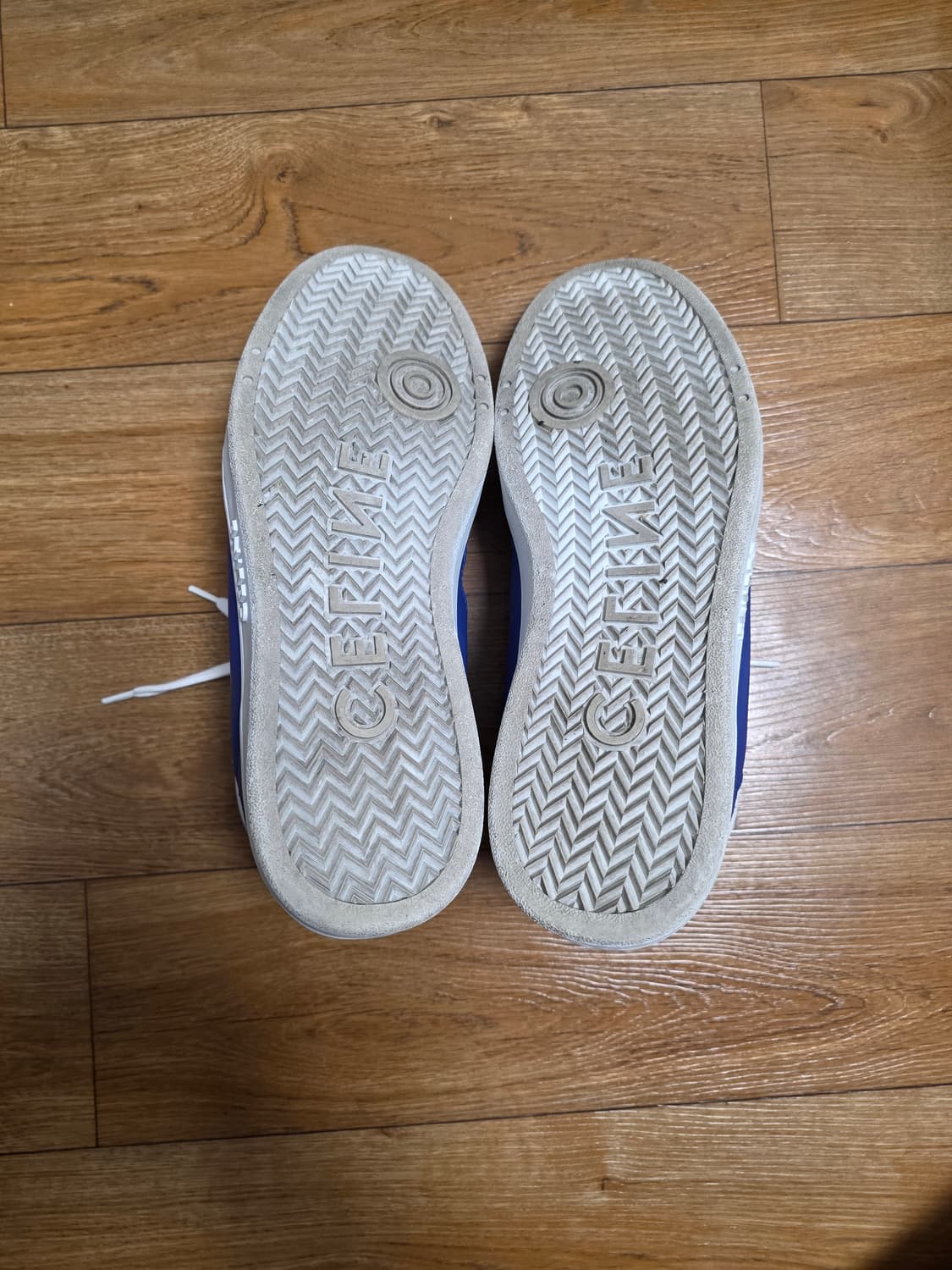 셀린느 벨크로 미드탑 스니커즈 상품이미지6