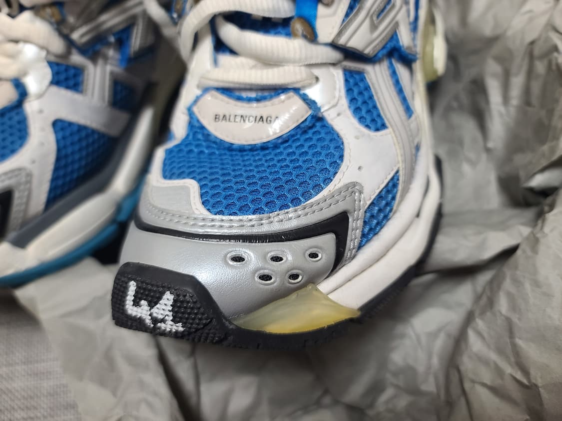 발렌시아가 뉴러너 41 블루 스니커즈 상품이미지2