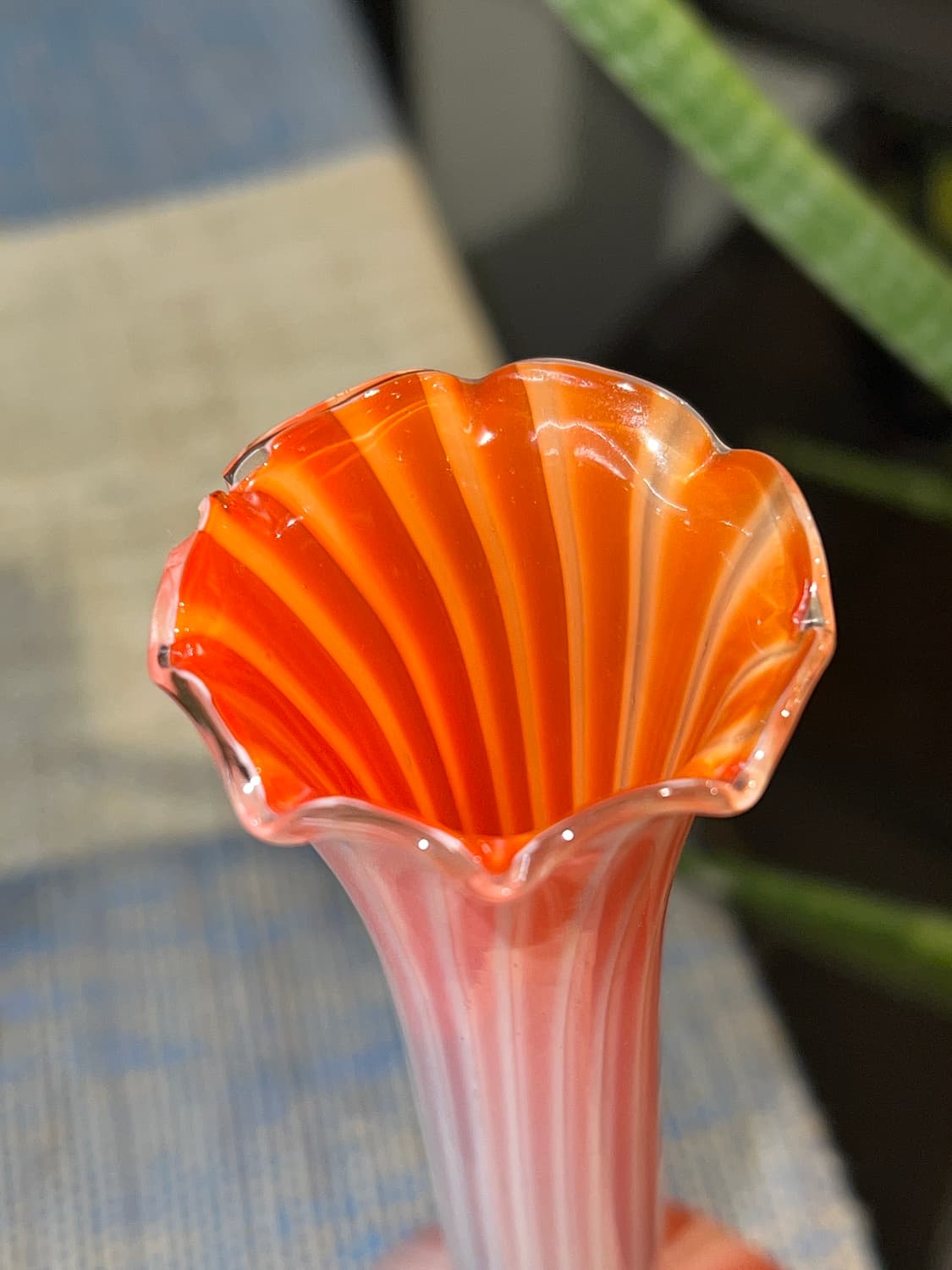 60s Czech pinkish-red Opalines Bud Vase 상품이미지9