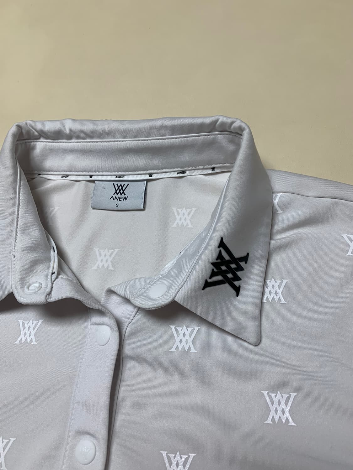 어뉴 골프 여성 긴팔티 S 상품이미지3