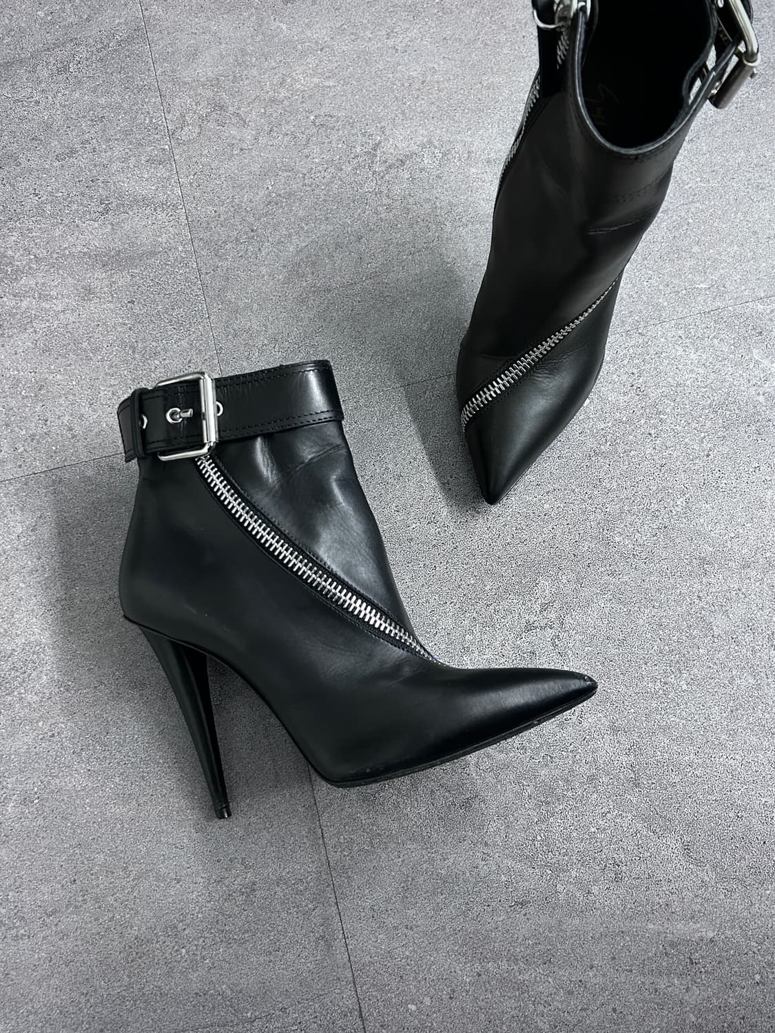 쥬세페 자노티 스파이럴 앵클 부츠 상품이미지5