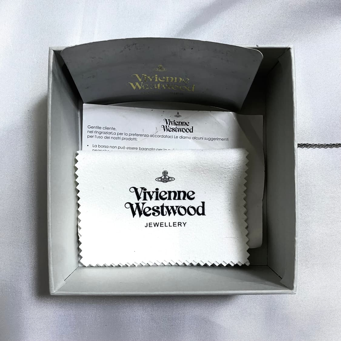 [구성품O] 비비안웨스트우드 아카이브 해골 목걸이 상품이미지5