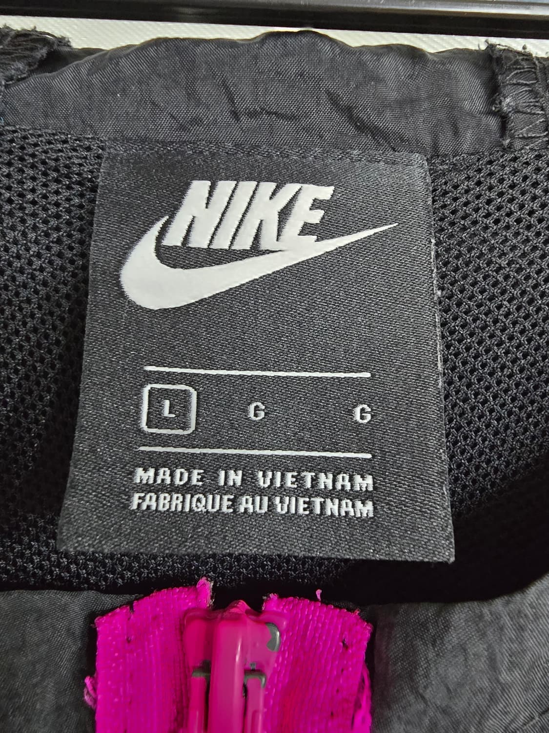 나이키 블랙 후드 바람막이 핑크 포인트 (1939) 상품이미지3