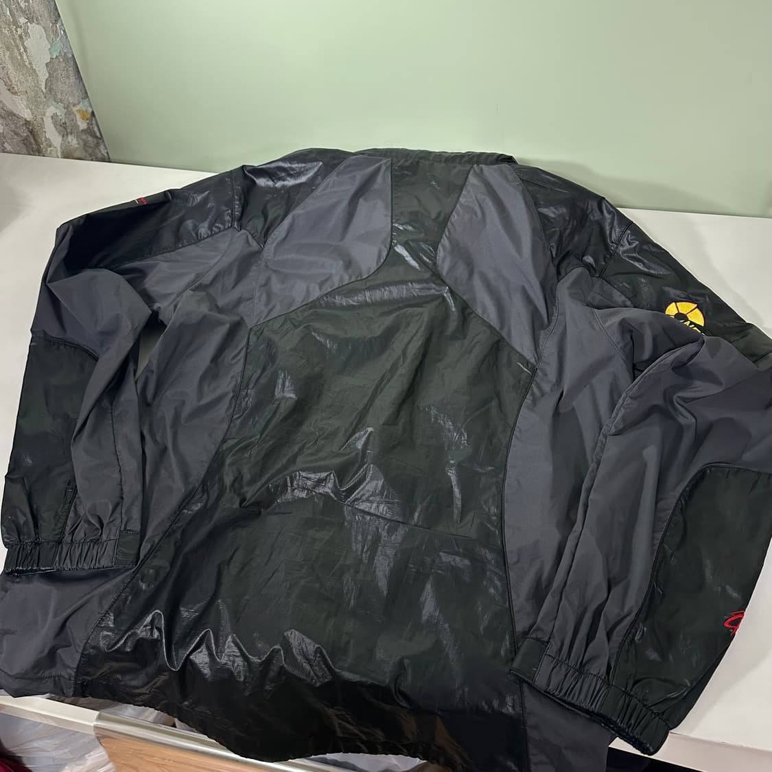 95-100 L 네파 블랙 등산 경량바막자켓 상품이미지3