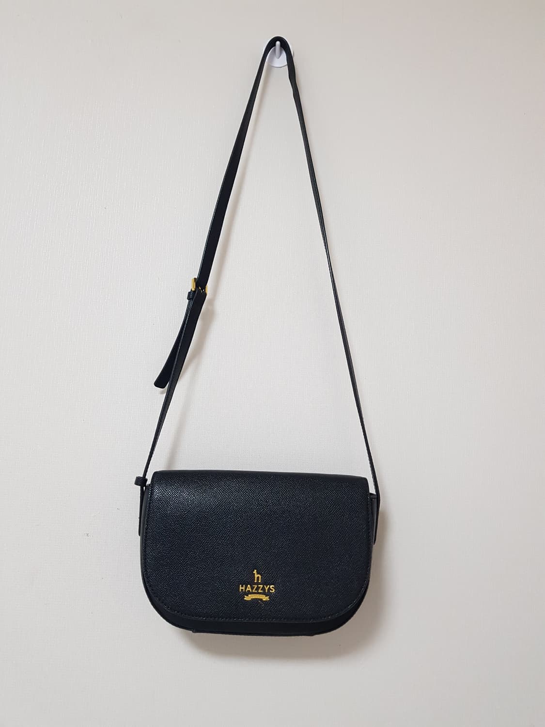 헤지스 크로스백 ㅡ정품  상품이미지1