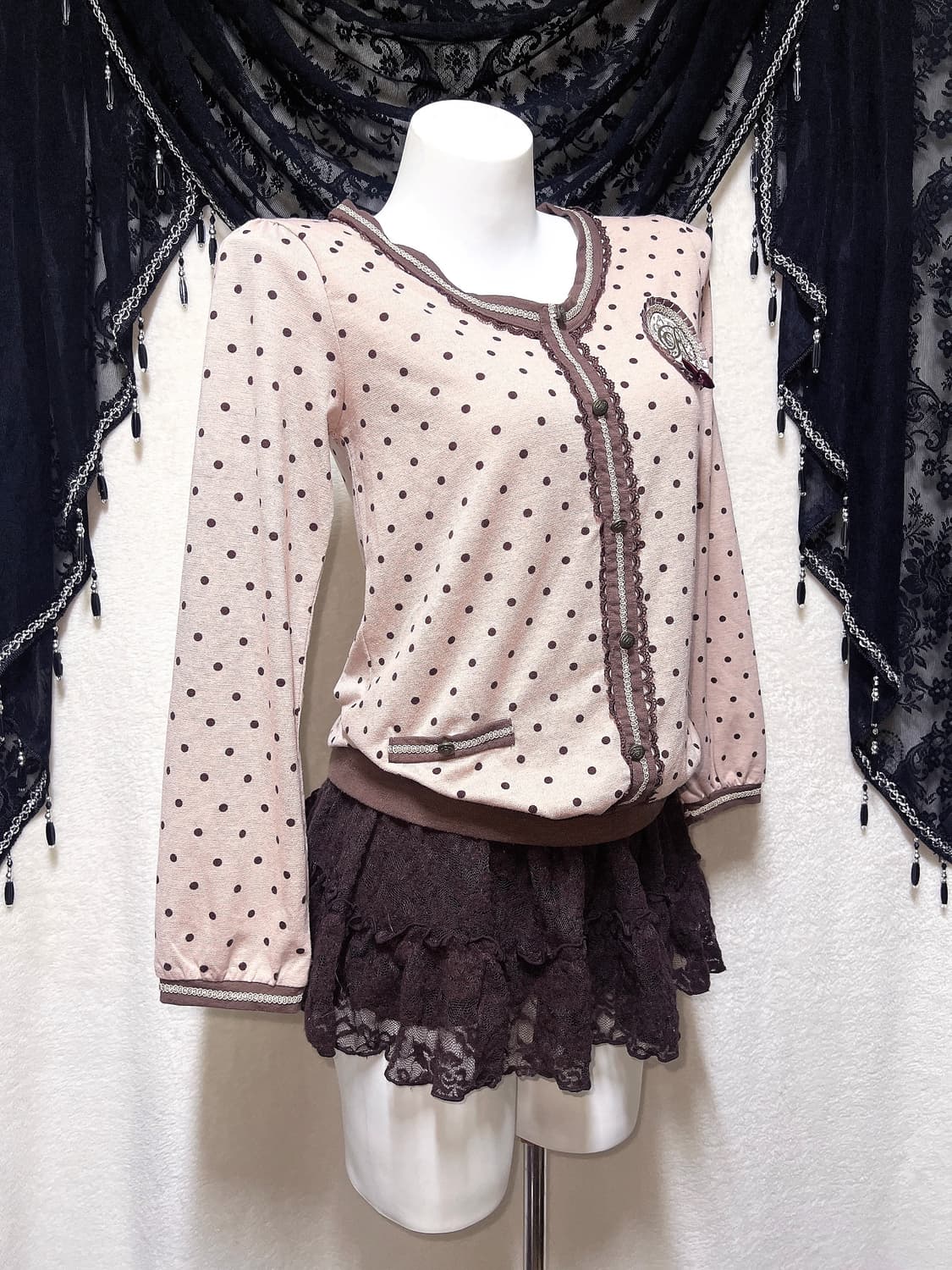 엑시즈팜 딸기초코 도트 땡땡이 블라우스 로걀탑 라떼갸루 러블리 핀터 상품이미지3