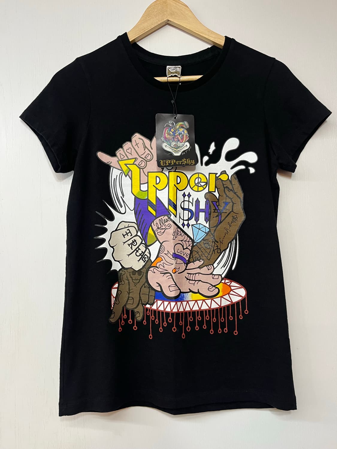 UPPERSHY 블랙 티셔츠 상품이미지1
