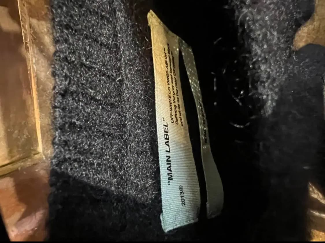 오프화이트 모헤어 니트 상품이미지4