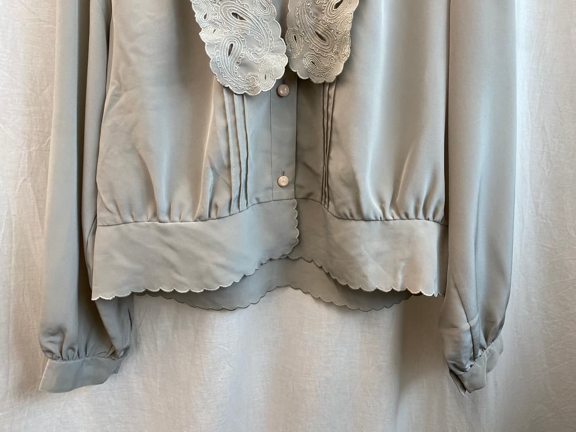 그레이 자수 블라우스(M) 상품이미지5