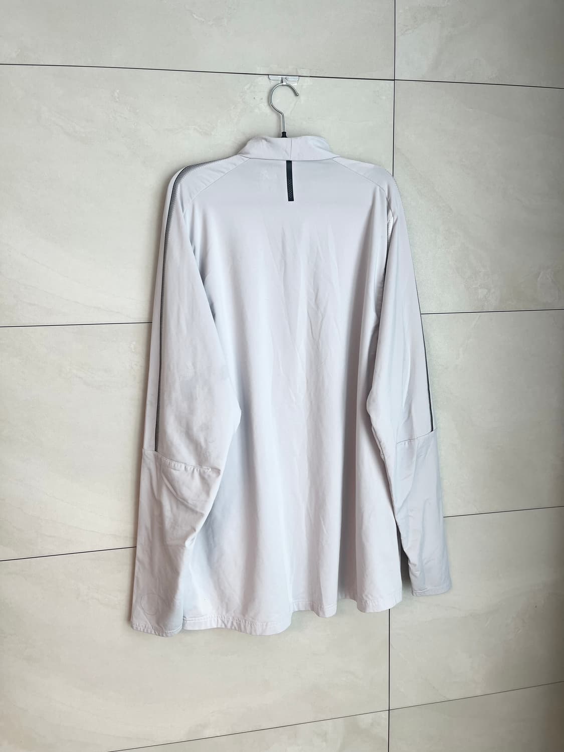 해외판 푸마 AC밀란 트레이닝 풀오버 자켓 져지 [XL] 상품이미지4