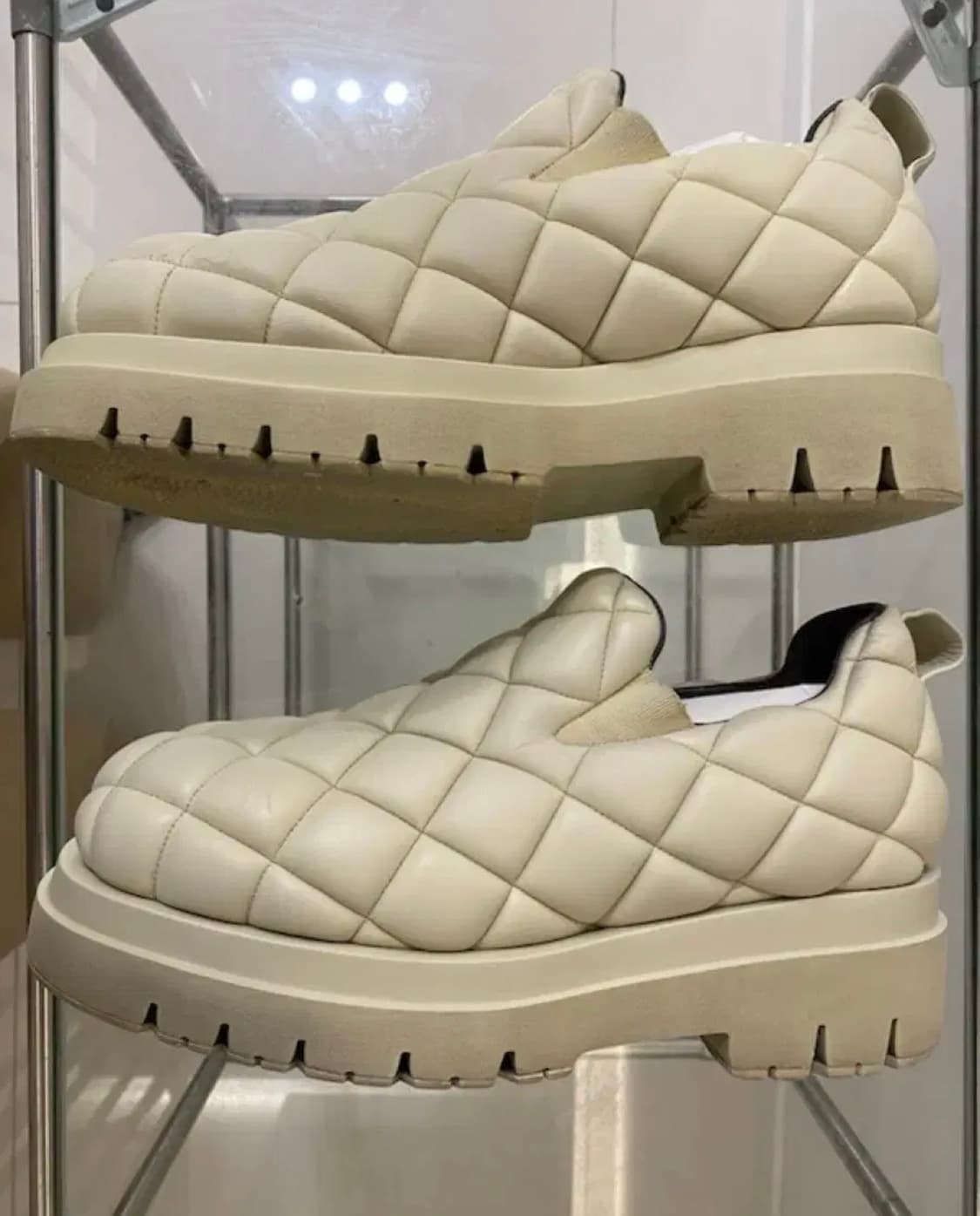 [42] 보테가베네타 퀼팅 레더 가죽 슬립온 더비 슈즈 상품이미지3