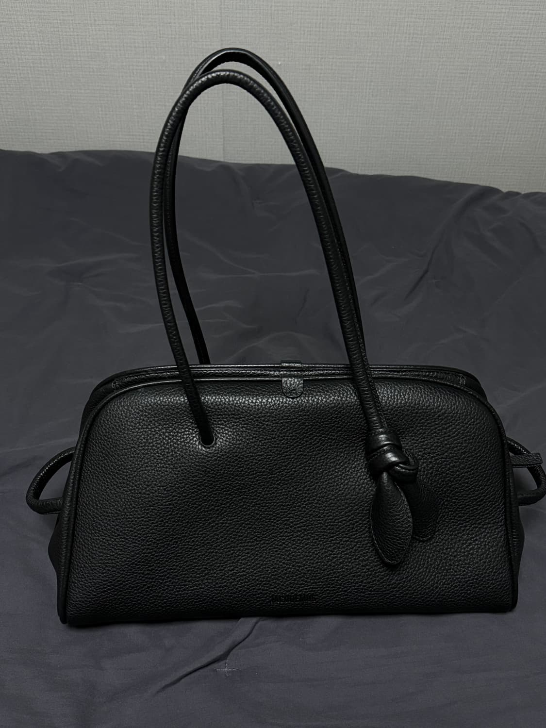 자크뮈스 투리스모백 미디움 블랙 상품이미지1