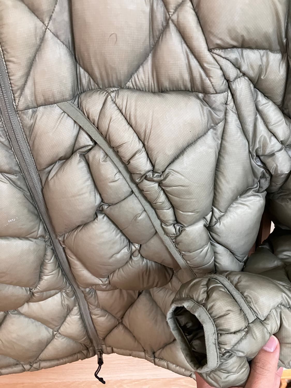 로아 해린 경량 패딩 L 상품이미지6