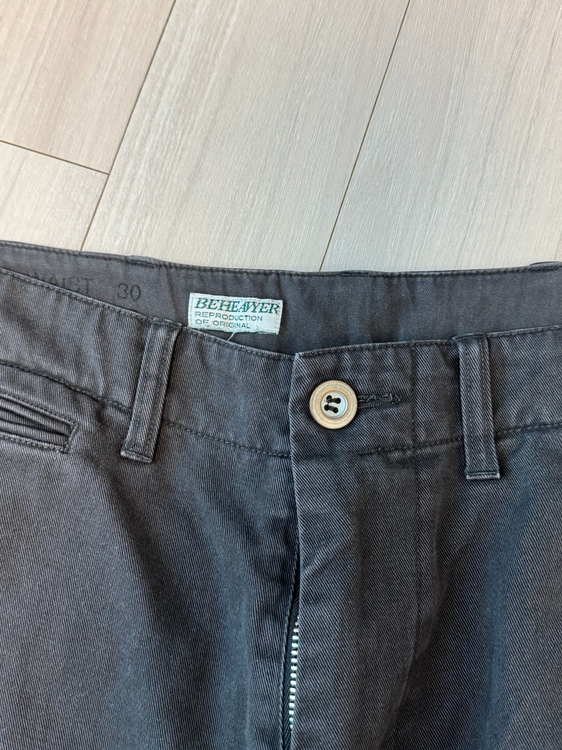 비헤비어 1942 유즈드 치노팬츠 - 블랙 2사이즈 상품이미지3