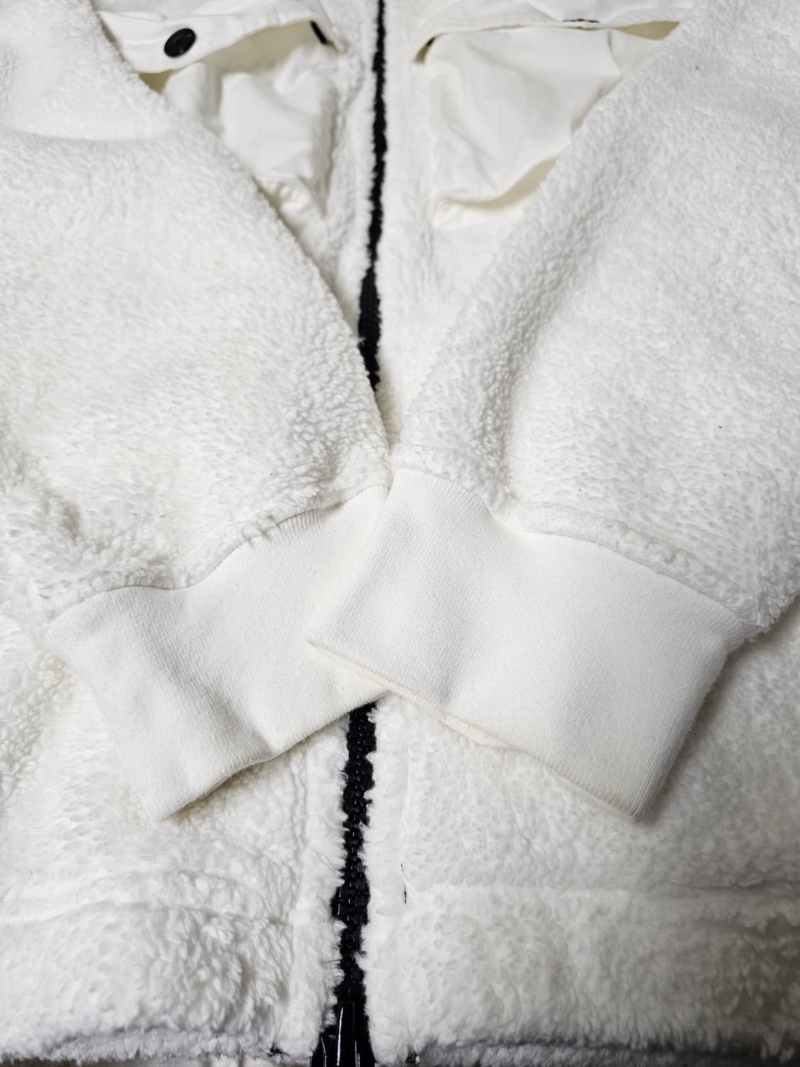 스톤아일랜드 코튼 파일 후드 집업 상품이미지4