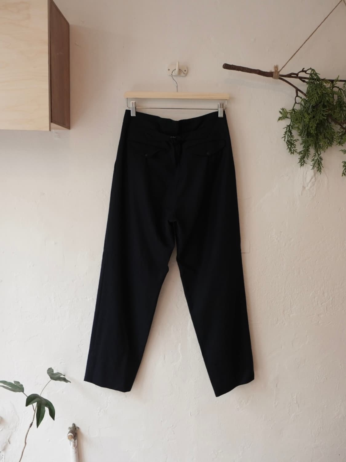 코모리 울 턱 팬츠 상품이미지4