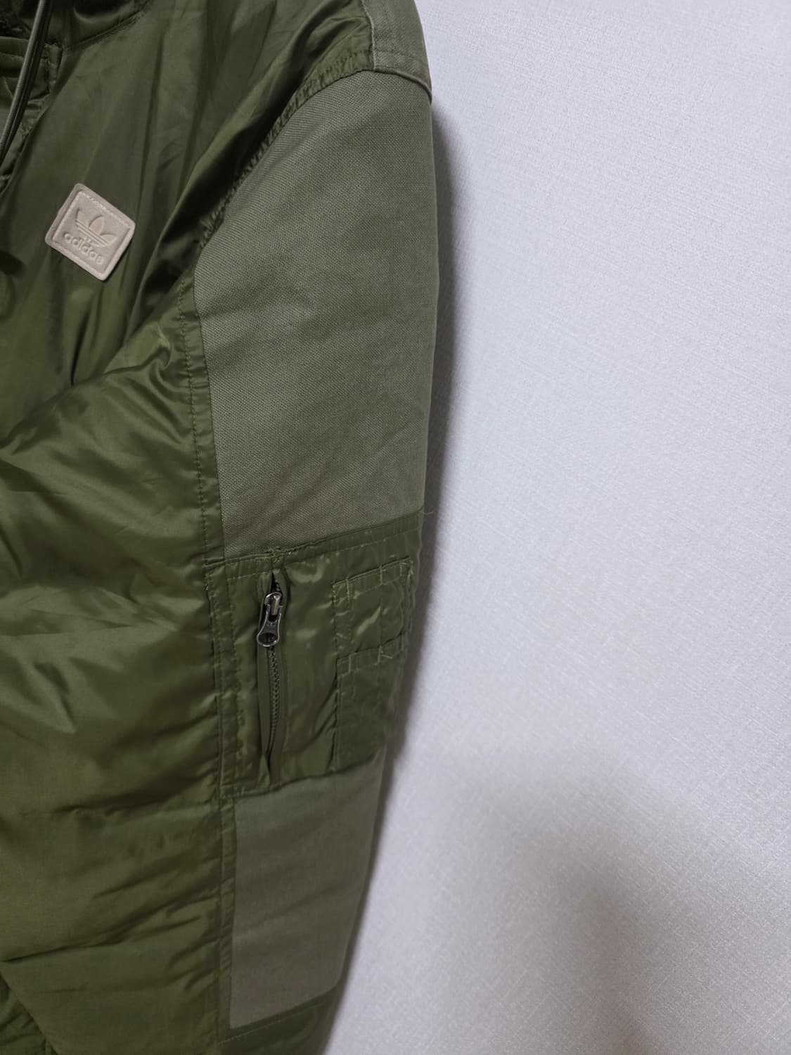 아디다스 다운 패딩 상품이미지5