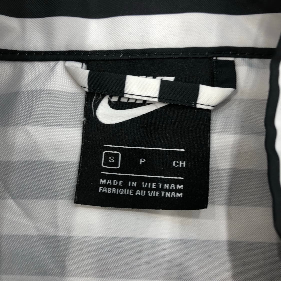 나이키 스트라이프 바람막이 자켓 상품이미지6