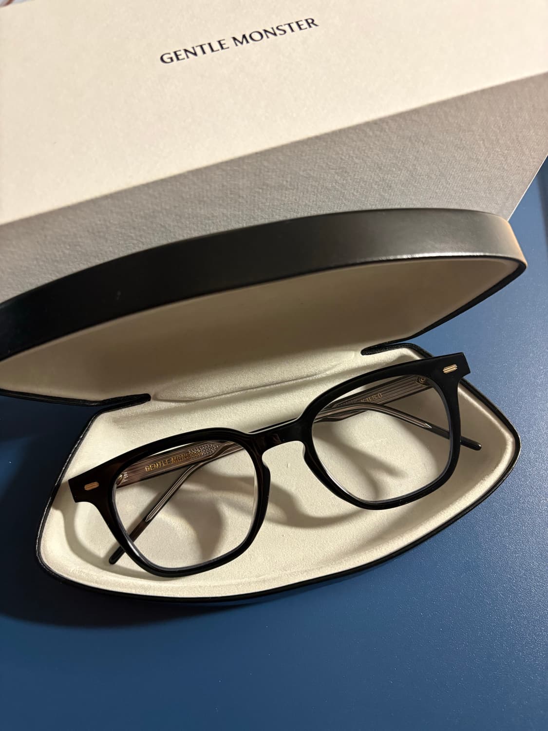 젠틀몬스터 쿠보 상품이미지2