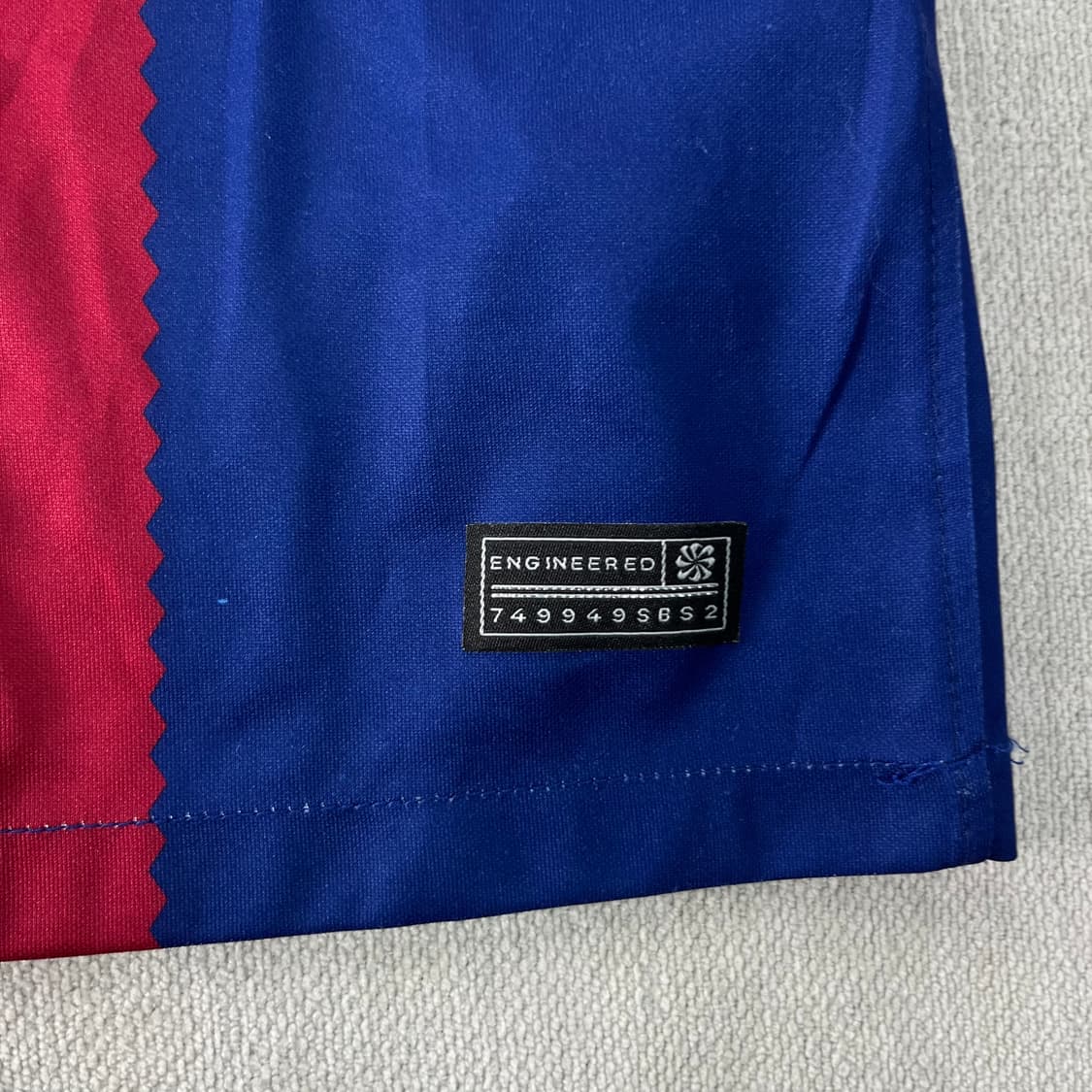 100 나이키 23-24 바르셀로나 페드리 유니폼 상품이미지6