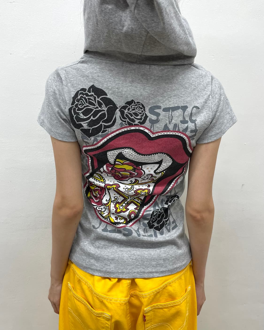 Back Dracula Rose Gray Hooded T-Shirt 상품이미지4