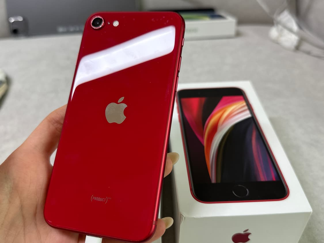 아이폰 se RED레드 128GB 상품이미지4