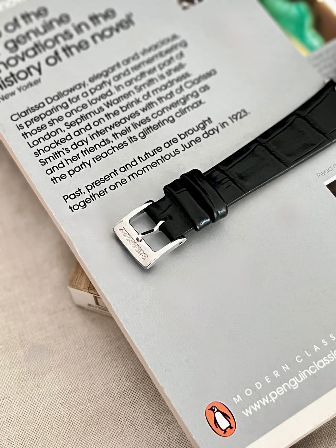 버버리 실버 라운드 시계 (32mm) / 케어 상품이미지7