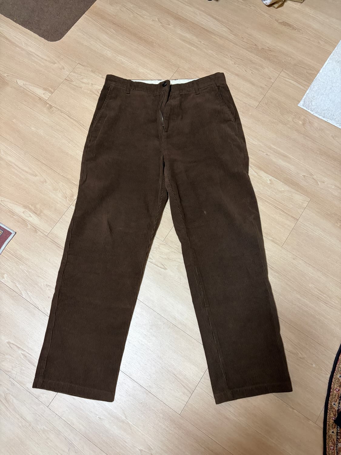 무신사 스탠다드 브라운 코듀로이 팬츠 상품이미지3