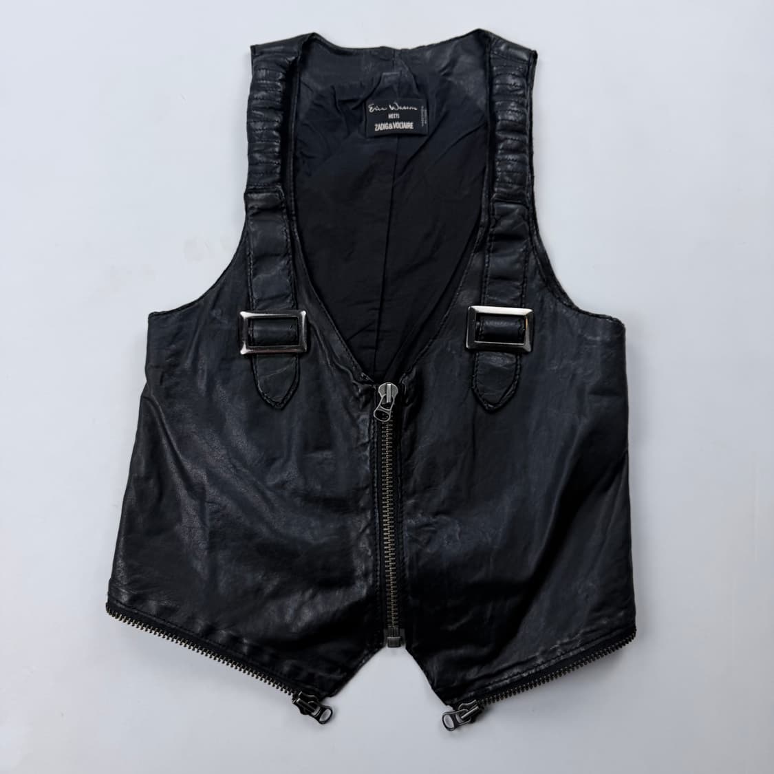 쟈딕앤볼테르 블랙 버클 디테일 양가죽 베스트 상품이미지1